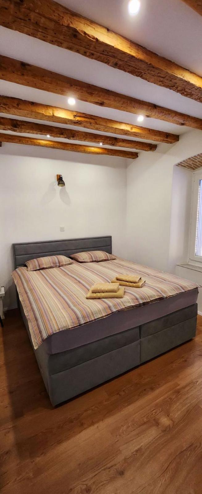Apartma Nicole Piran Exterior foto